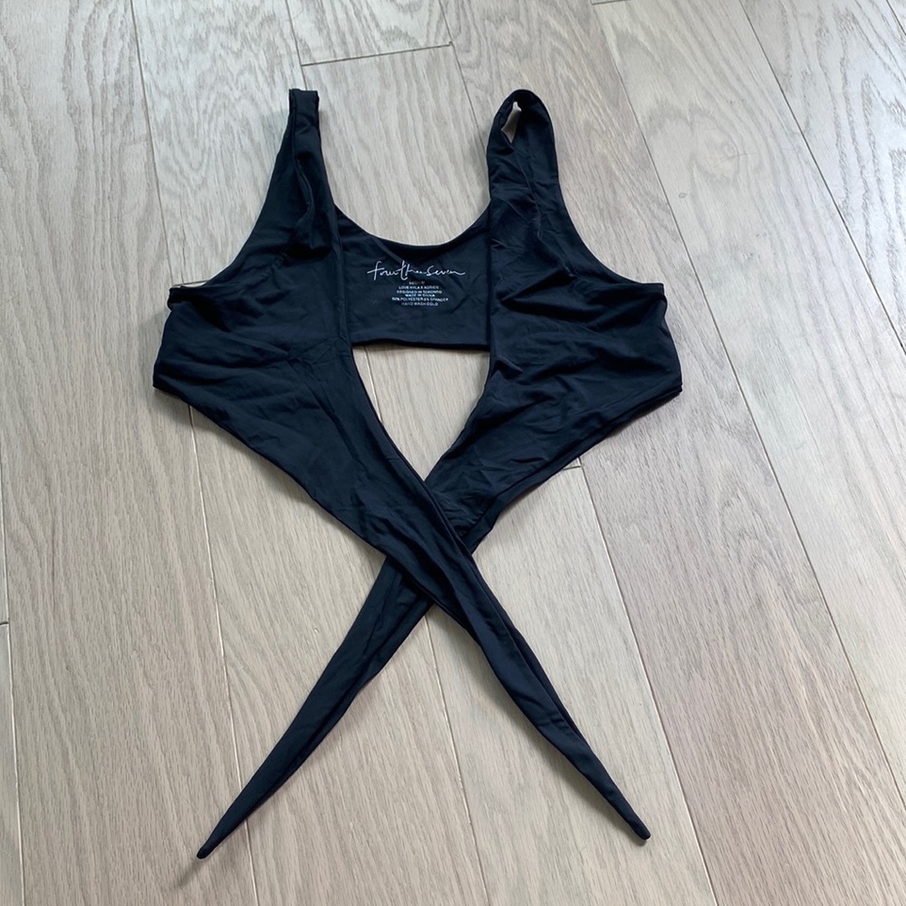 437 THE KENZIE TOP